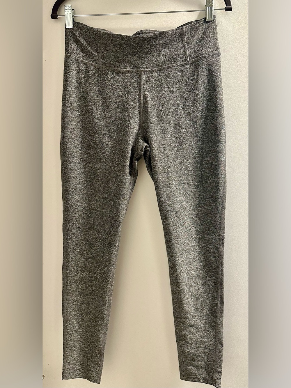 Roots Grey Marled Leggings Size M Cozy Stretch Athletic Yoga